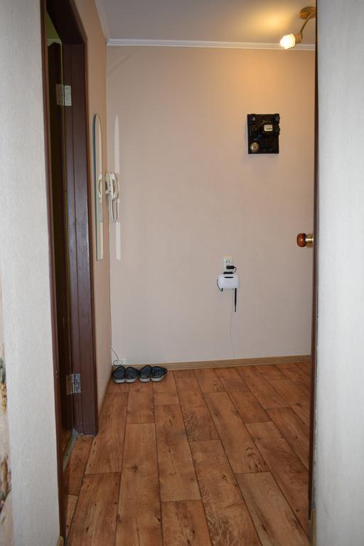 Apartment On Vasylya Chervoniya 67 Rivne Exterior photo